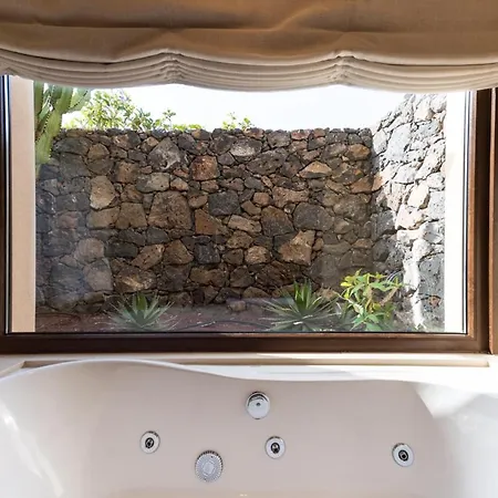 Puerto Del Carmen Sleeps 6 With Pool Air Con And Wifi ヴィラ *