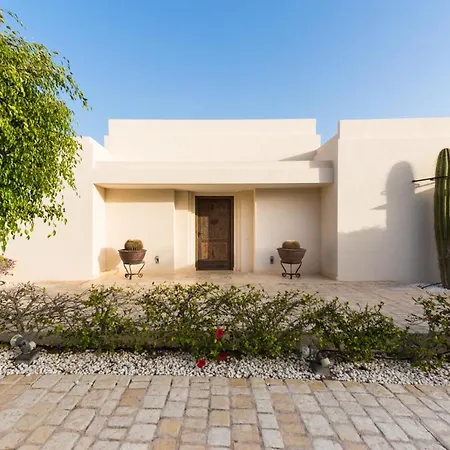 Puerto Del Carmen Sleeps 6 With Pool Air Con And Wifi ヴィラ プエルト・デル・カルメン