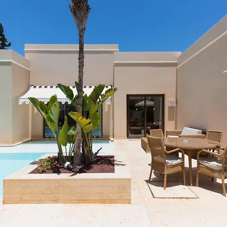 Puerto Del Carmen Sleeps 6 With Pool Air Con And Wifi Puerto del Carmen (Lanzarote)